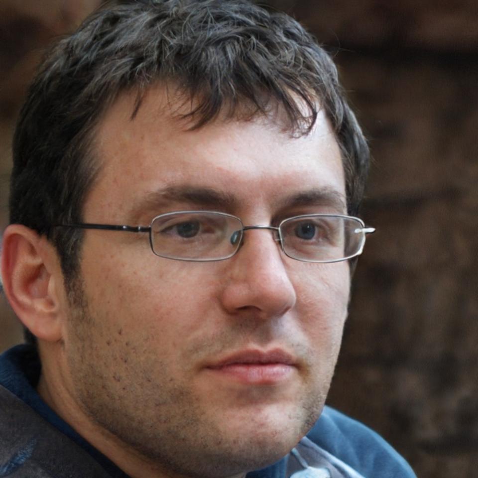 Linh Phuong Cao, Lead Financial Educator at byteonnet